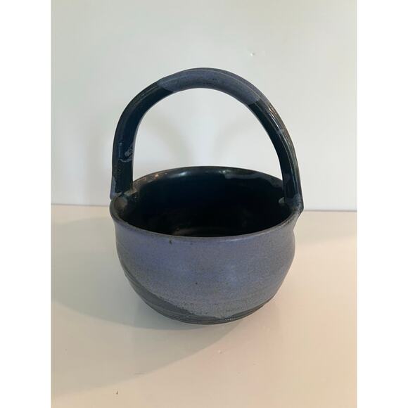 Rare Vintage Richard Sanderson Toad Hill Pottery NH Blue Bowl w Handle JL - Picture 4 of 10